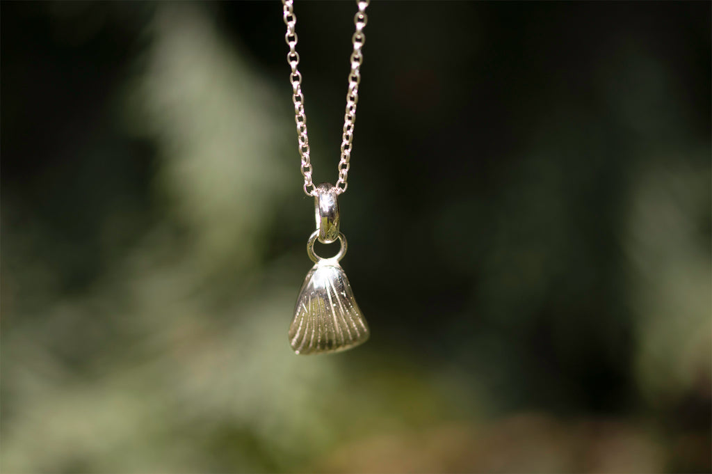 Sterling Silver Sea Shell - Hallmarked Eamon ó Broin Jewellery